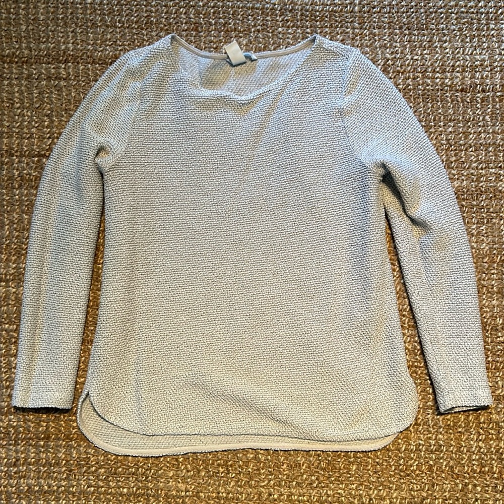 H&M. Size M. Sweater.